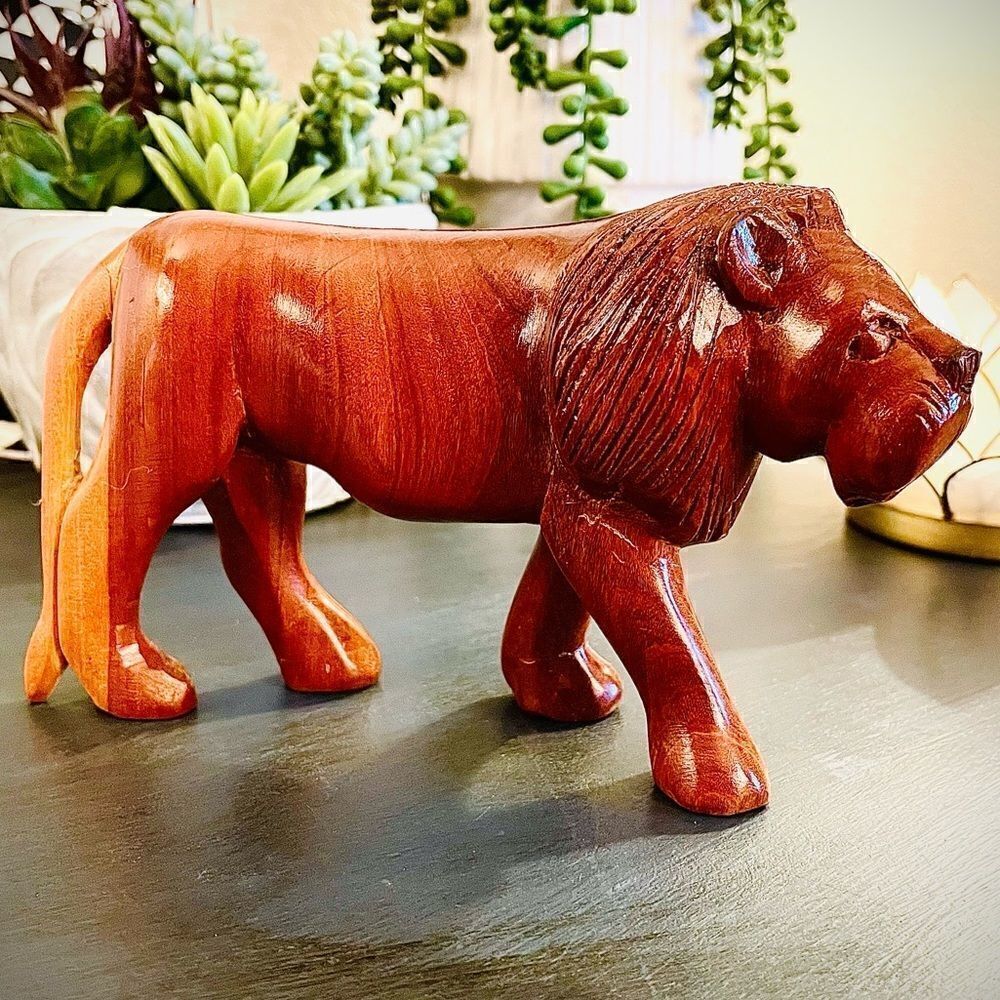 ♥️ Lion Figurine, hand carved wooden mid century